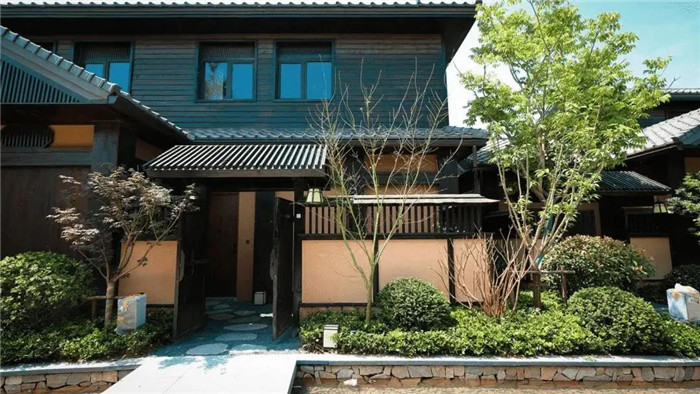 泡湯時代   國內(nèi)新開溫泉度假酒店設(shè)計大盤點(diǎn)